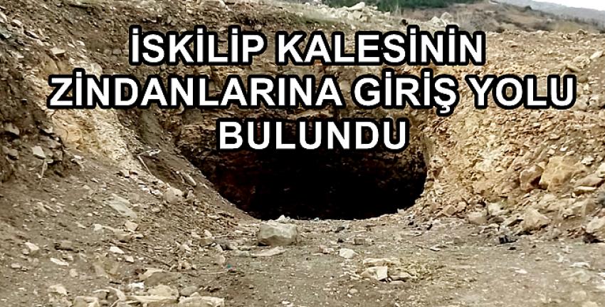 KALENİN ZİNDAN GİRİŞİ BULUNDU