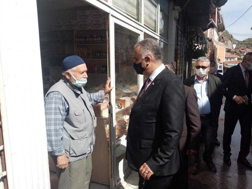 AK PARTİ İL BAŞKANI ESNAF ZİYARETİNDE